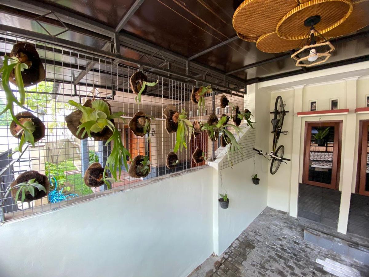 Coliving Jogja Sweet Home Kost Lengkap Di Jogjakarta Exterior photo