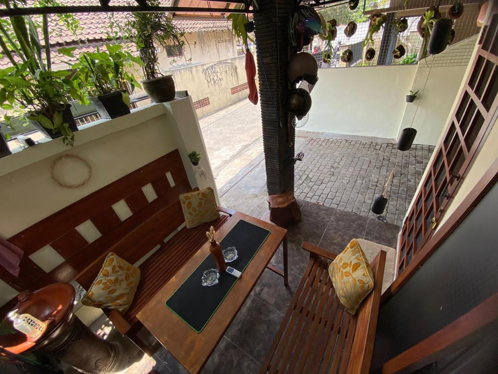 Coliving Jogja Sweet Home Kost Lengkap Di Jogjakarta Exterior photo