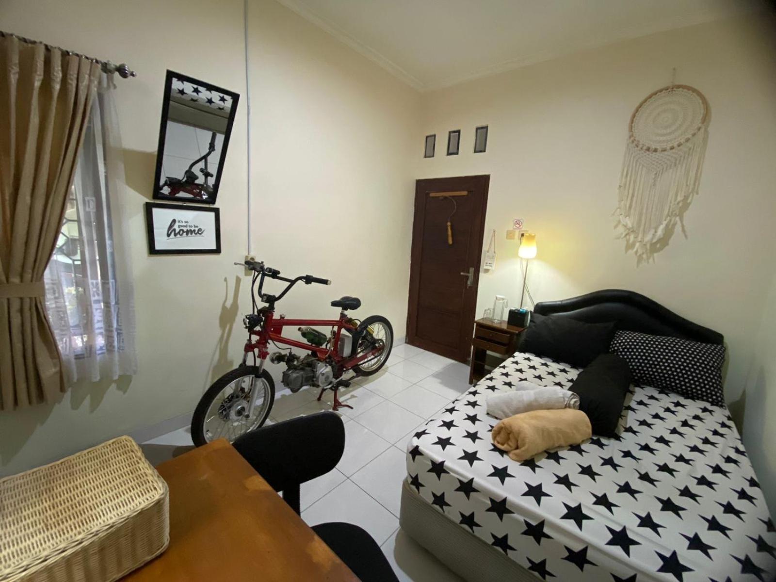 Coliving Jogja Sweet Home Kost Lengkap Di Jogjakarta Room photo