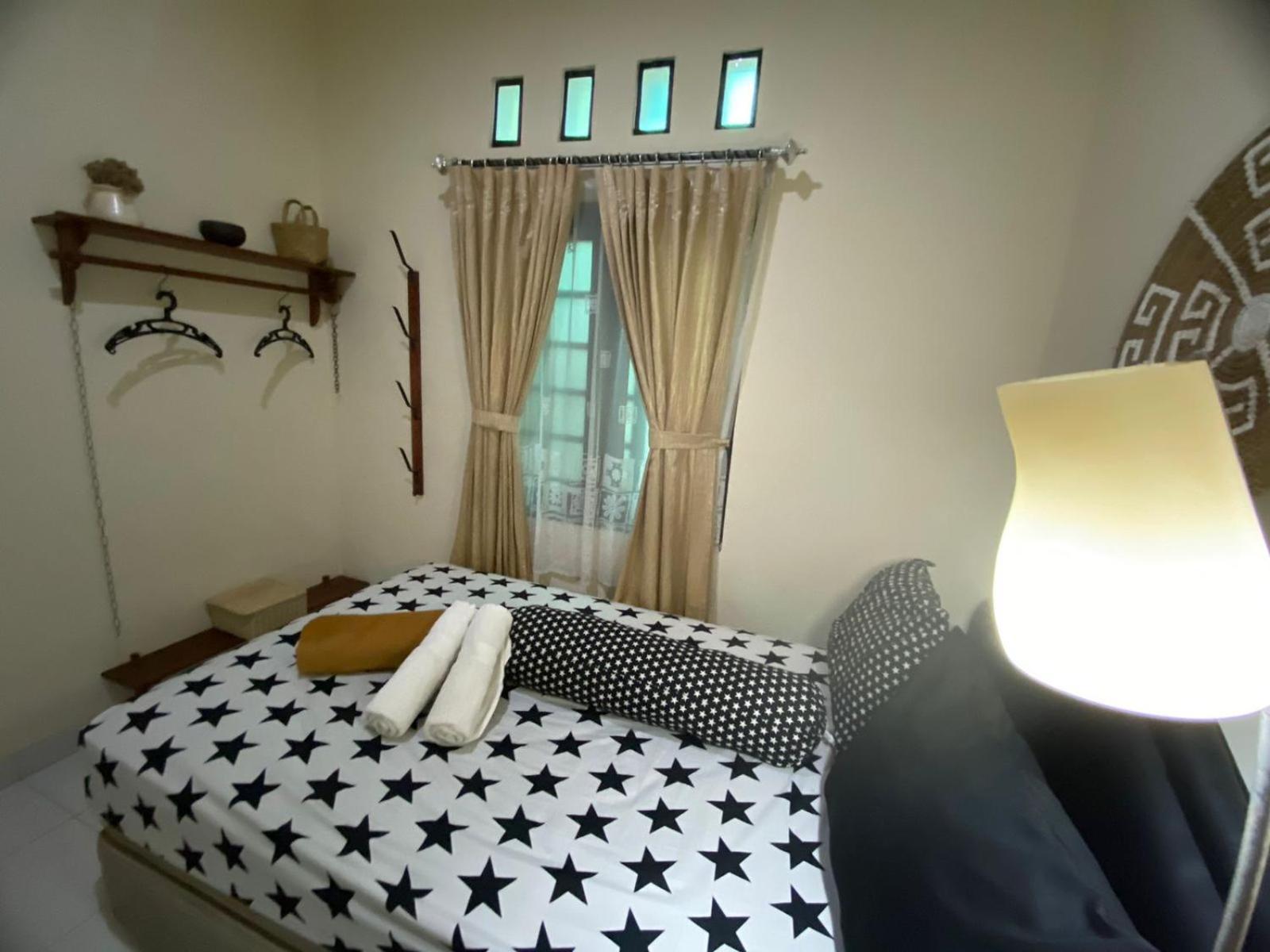 Coliving Jogja Sweet Home Kost Lengkap Di Jogjakarta Room photo